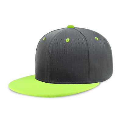 Two-Tone Edge Snapback – Acrylic Adjustable Fit & Breathable