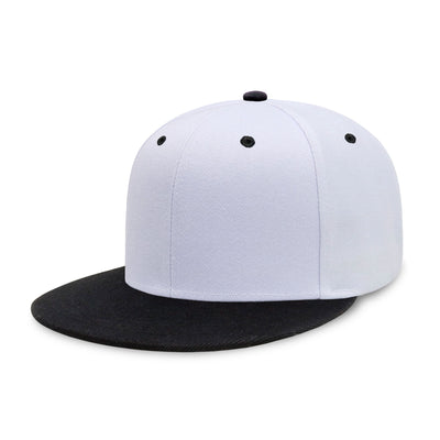 Two-Tone Edge Snapback – Acrylic Adjustable Fit & Breathable