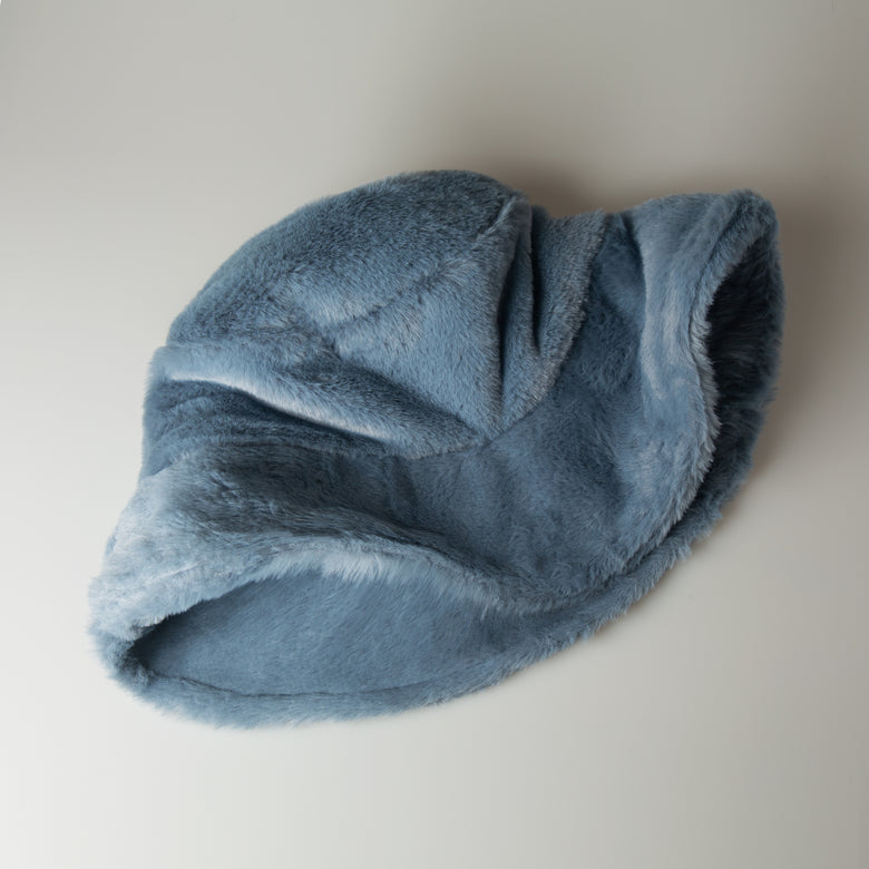 Fluffy Faux Fur Bucket Hat for Winter – Warm Unisex Cozy Hat
